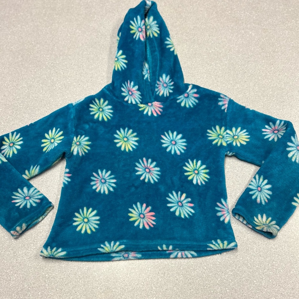 SO brand medium size 8 girls hoodie pullover sweater